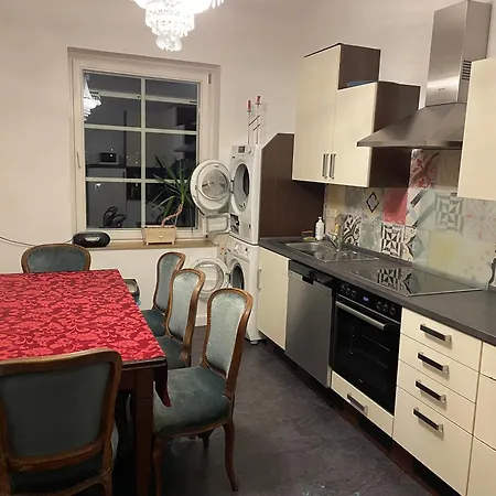 Musikalische Mit Rheinblick Apartment *