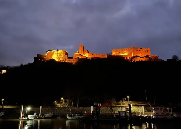 Musikalische Mit Rheinblick